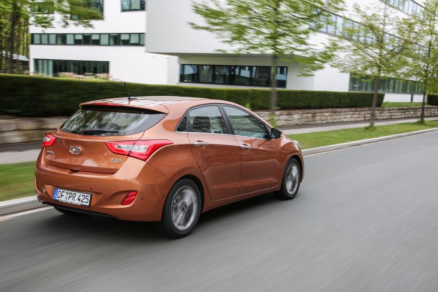  Hyundai i30 5-Door 2015 года  (фото 14 из 29)